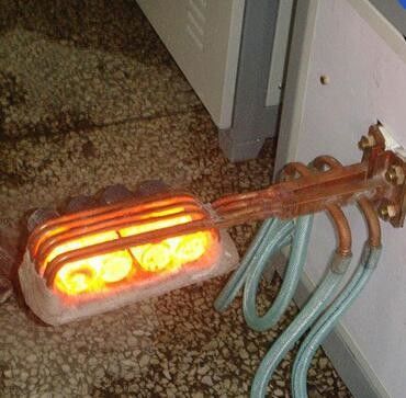 Hochfrequenzrundeisen-Enden-Warmschmieden-Maschinen-Induktions-Heizung 160kw